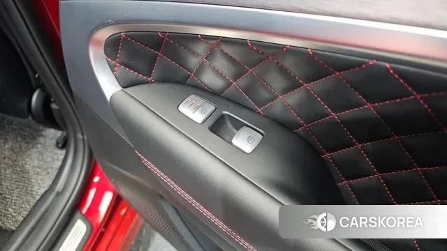 Genesis G70 id 3598510 из Кореи 10