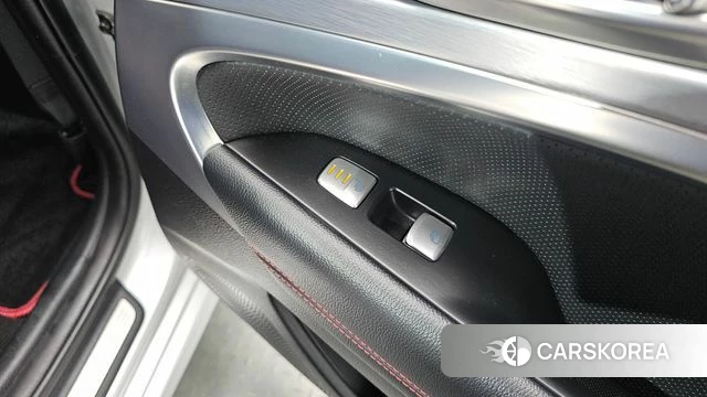 Genesis G70 id 4978266 из Кореи 10