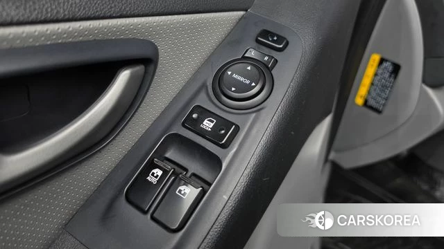Hyundai The New Grand Starex id 4967906 из Кореи 10