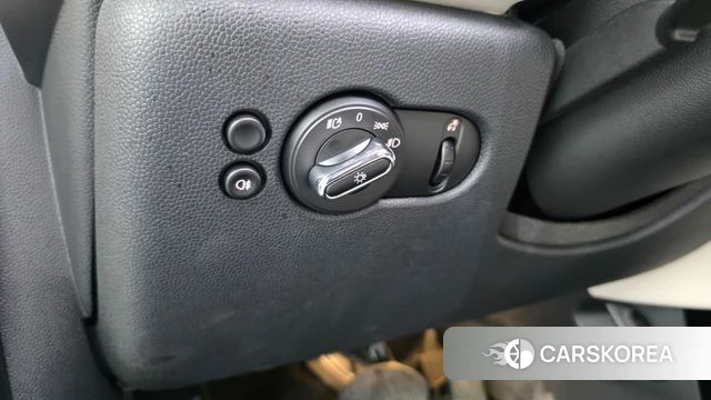 Mini Cooper S id 5040250 из Кореи 10