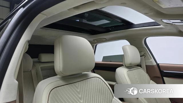 Hyundai Grandeur Hybrid (GN7) id 5045985 из Кореи 10