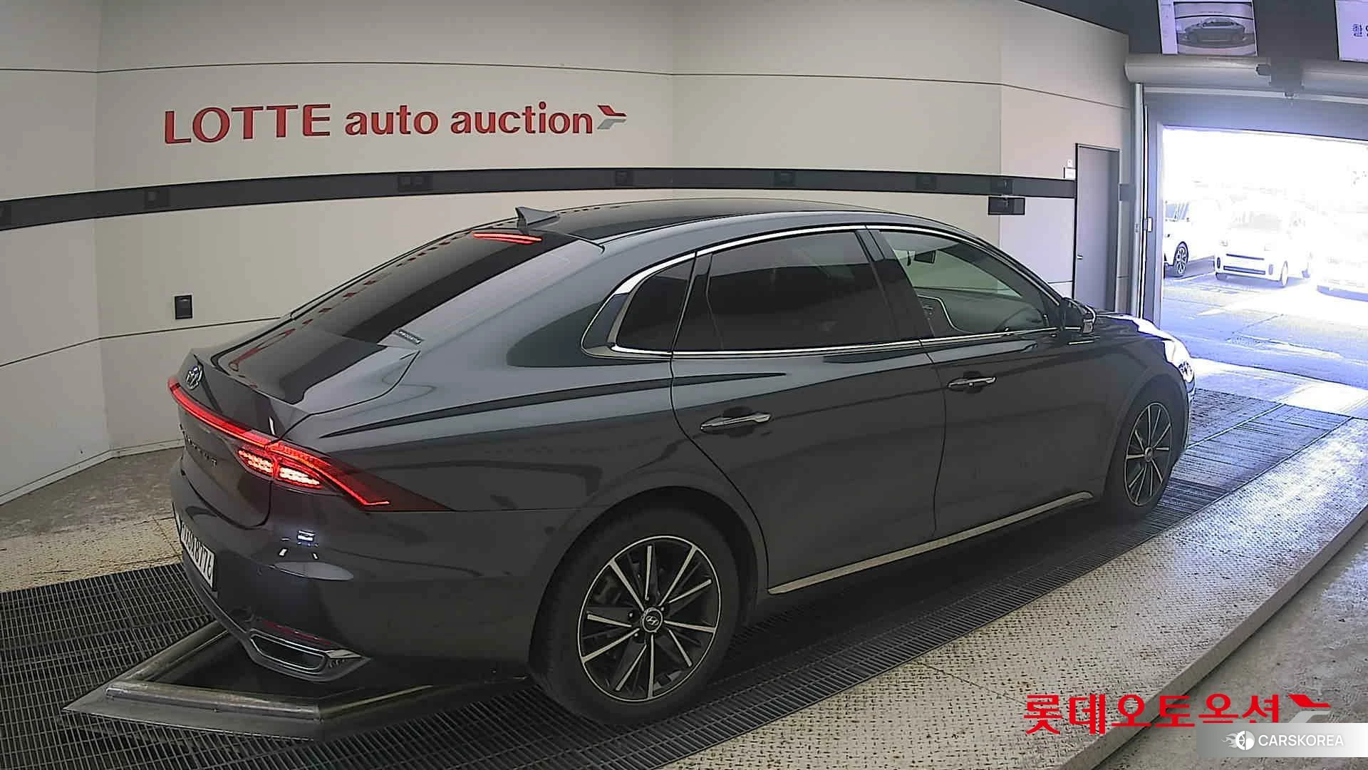 Hyundai Grandeur id 4990033 из Кореи 10