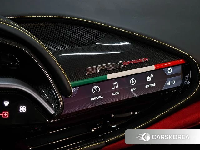 Ferrari SF90 Spider id 4981319 из Кореи 10