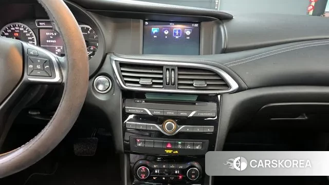 Infiniti QX30 id 3607938 из Кореи 10