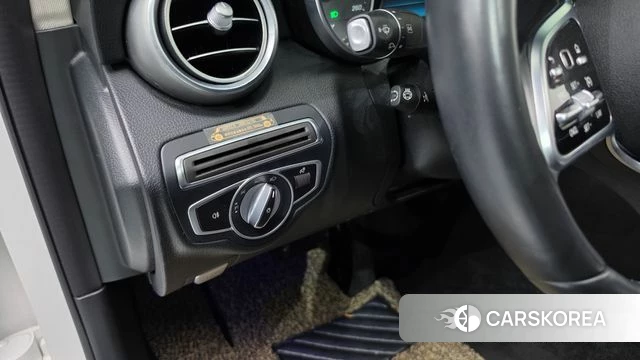 Mercedes-Benz C-Class W205 id 4993342 из Кореи 10