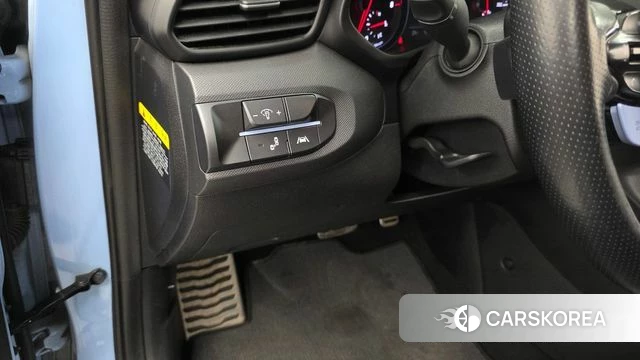 Hyundai Veloster (JS) id 4759625 из Кореи 10