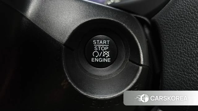Jeep Renegade id 4992688 из Кореи 10