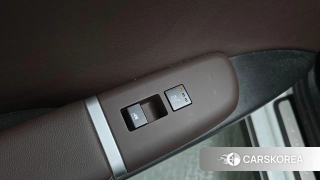 Hyundai Grandeur (GN7) id 4635485 из Кореи 10