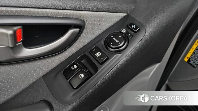 Hyundai The New Grand Starex id 4959305 из Кореи 10