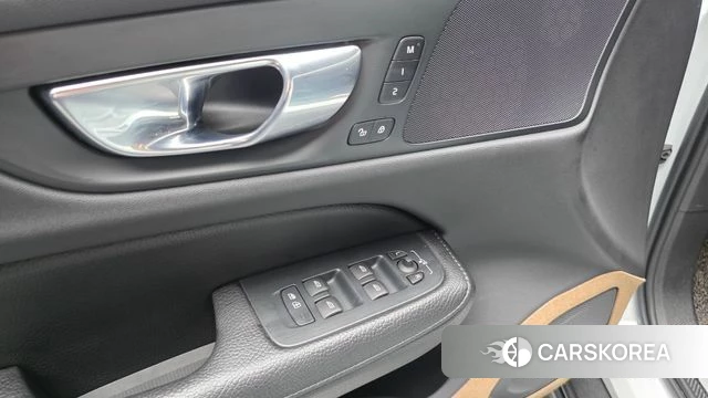 Volvo V60 Cross-Country 2nd Generation id 4882378 из Кореи 10