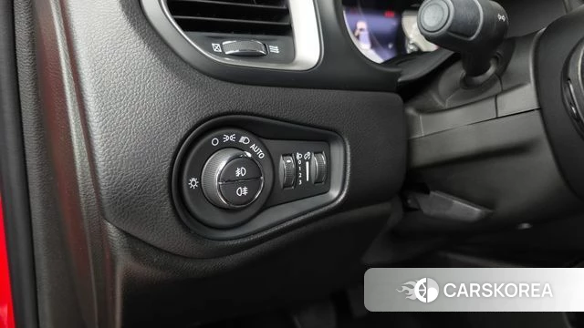 Jeep Renegade id 5012954 из Кореи 10
