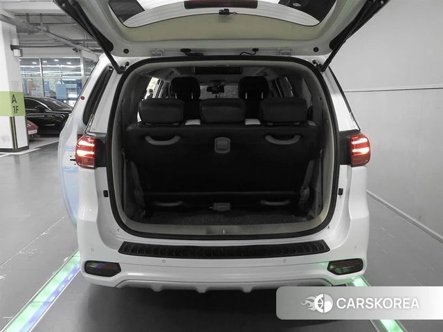Kia The New Carnival id 5013736 из Кореи 10