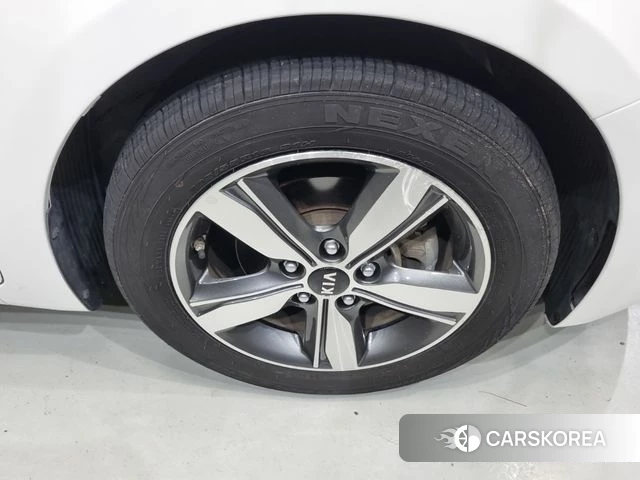 Kia The New K3 id 5036073 из Кореи 10