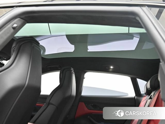 Porsche Taycan id 4969410 из Кореи 10