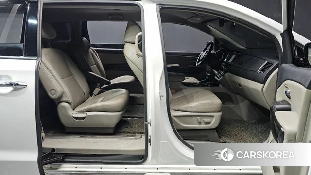 Kia The New Carnival id 5024086 из Кореи 10