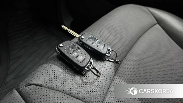 Hyundai The New Grand Starex id 4988077 из Кореи 10