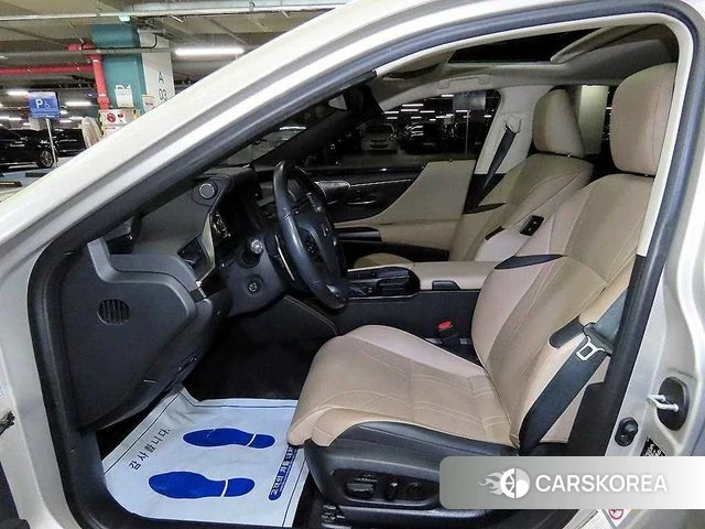 Lexus ES300h 7th generation id 5013842 из Кореи 10