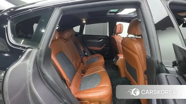 Maserati Levante id 3428871 из Кореи 10