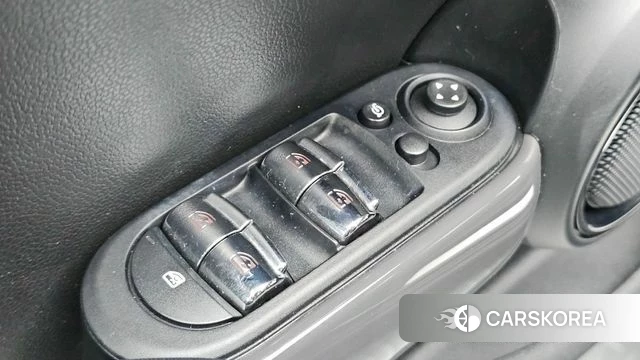 Mini Cooper id 4931086 из Кореи 10