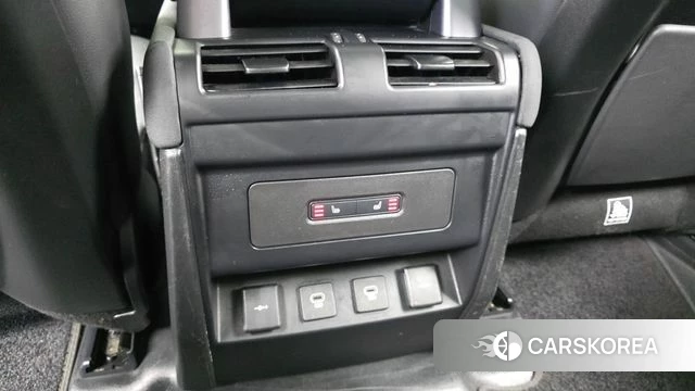 Land Rover Defender (L663) id 4992342 из Кореи 10