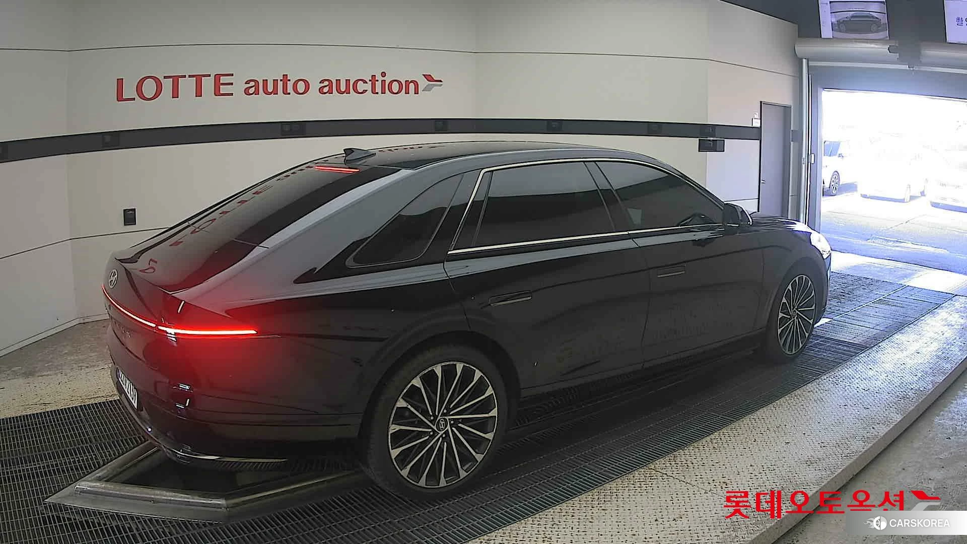 Hyundai Grandeur Hybrid id 4989996 из Кореи 10