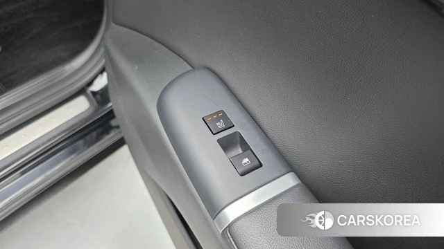 Hyundai Grandeur Hybrid (GN7) id 5011325 из Кореи 10