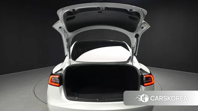 Tesla Model 3 id 4959781 из Кореи 10
