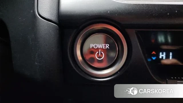 Lexus UX250h id 3624865 из Кореи 10