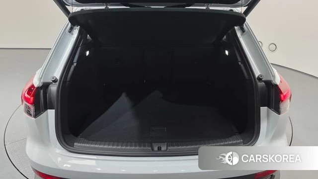 Audi Q4 e-Tron (F4) id 4739112 из Кореи 10