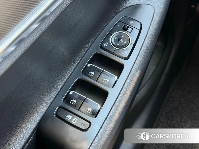 Hyundai The New Grandeur IG Hybrid id 5013129 из Кореи 10