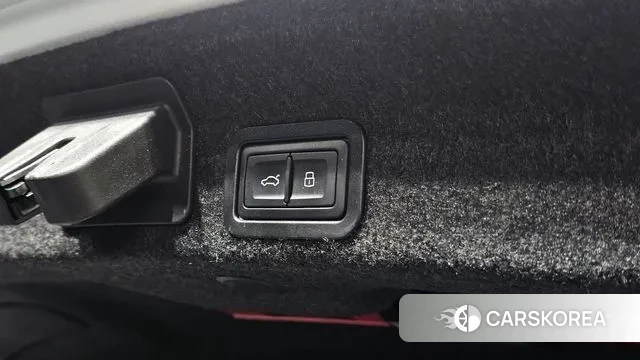 Audi A6 (C8) id 3405767 из Кореи 10