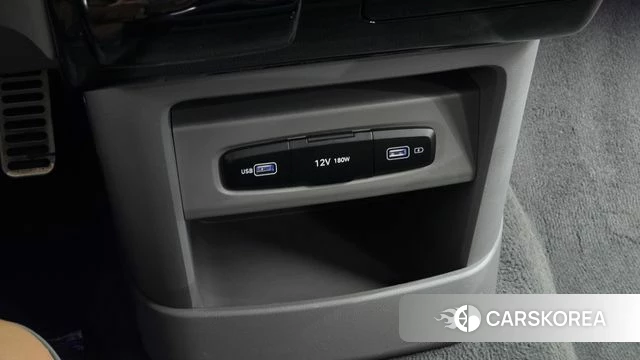 Hyundai Staria id 4749551 из Кореи 10