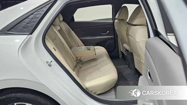 Hyundai The New Avante (CN7) id 4757764 из Кореи 10