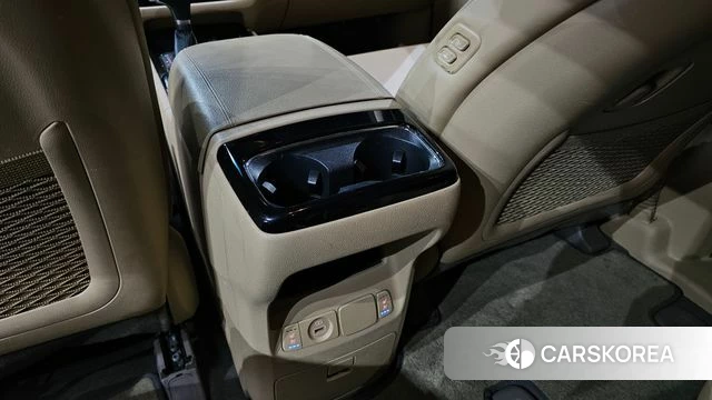 Kia The New Carnival id 5041628 из Кореи 10