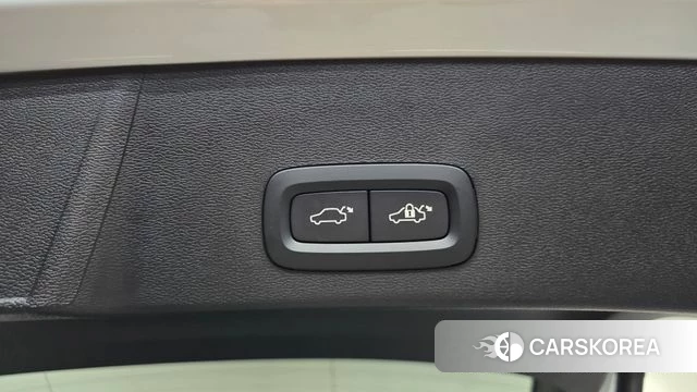 Volvo XC40 id 5045724 из Кореи 10