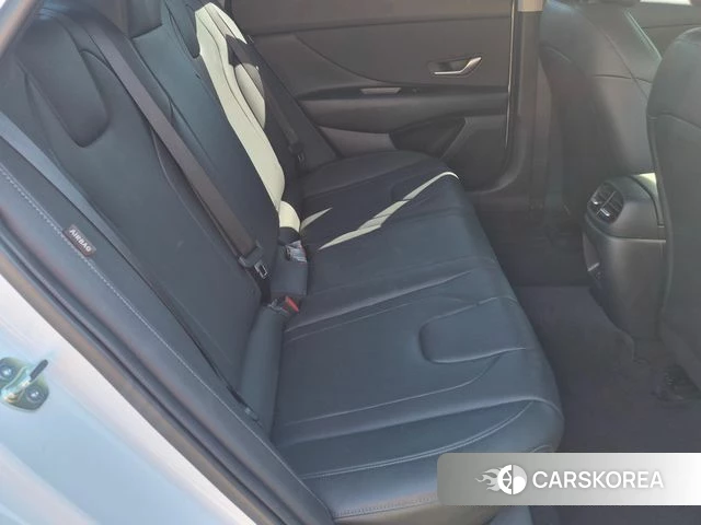 Hyundai The New Avante (CN7) id 5026269 из Кореи 10