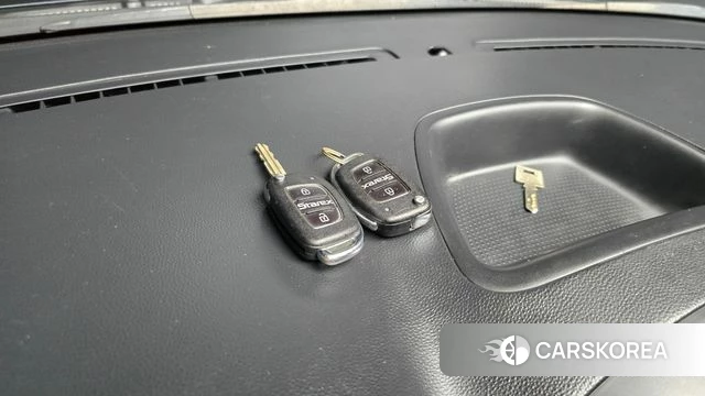 Hyundai The New Grand Starex id 5048026 из Кореи 10
