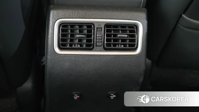 Nissan Altima id 5004386 из Кореи 10