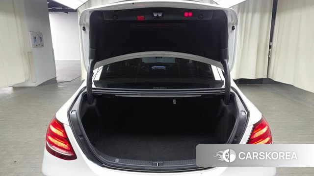 Mercedes-Benz E-Class W213 id 5047979 из Кореи 10