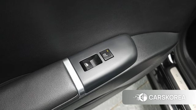 Hyundai Grandeur (GN7) id 5021639 из Кореи 10