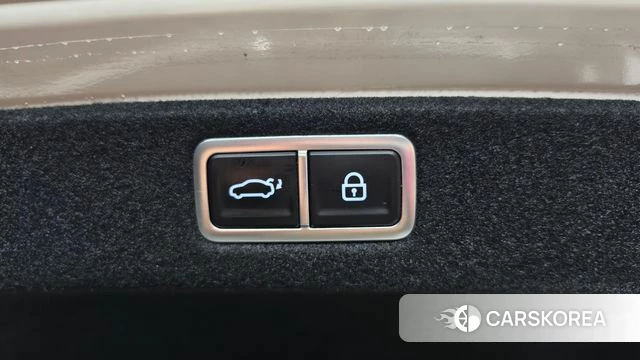 Hyundai Grandeur (GN7) id 5059093 из Кореи 10