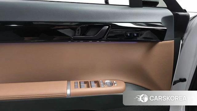 Hyundai Grandeur (GN7) id 4706376 из Кореи 10