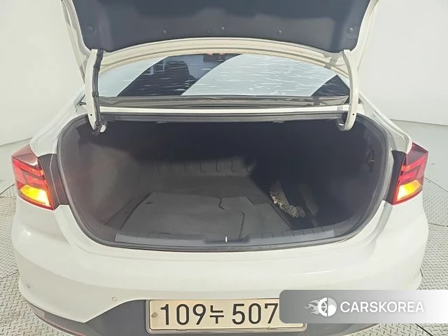 Hyundai The New Avante AD id 5042027 из Кореи 10