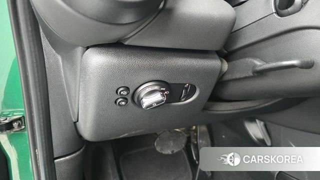 Mini Cooper id 4959213 из Кореи 10