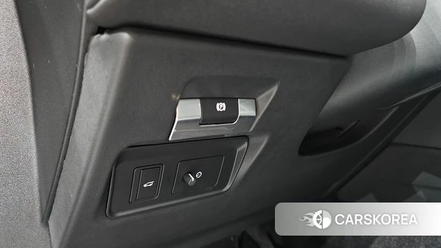Land Rover Discovery Sports 2nd Generation id 4894258 из Кореи 10