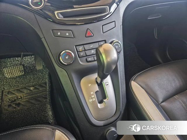 Chevrolet (GM Daewoo) Orlando id 4760516 из Кореи 10