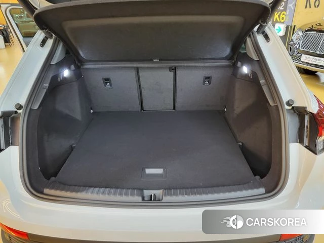 Audi Q4 e-Tron (F4) id 4863731 из Кореи 10