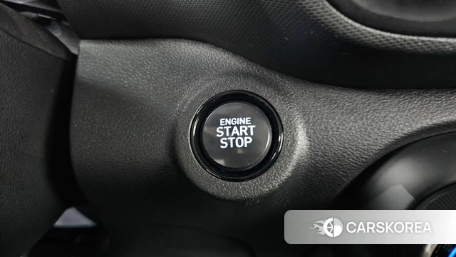 Hyundai Venue id 5017586 из Кореи 10