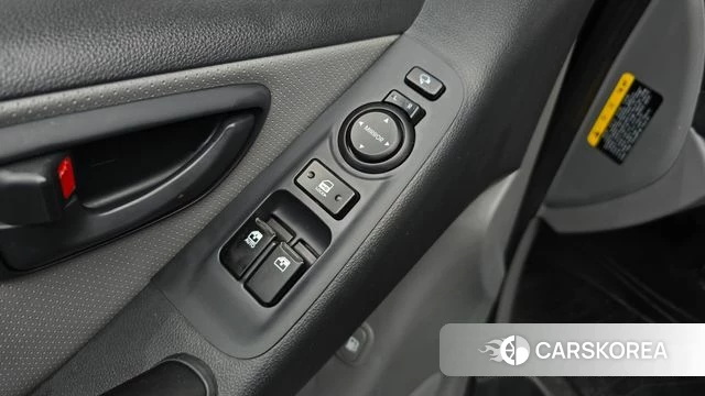 Hyundai The New Grand Starex id 5041863 из Кореи 10