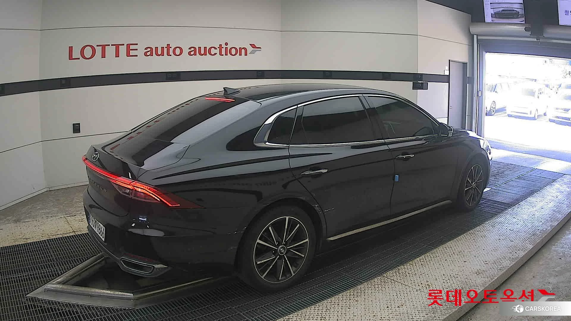 Hyundai Grandeur id 4990001 из Кореи 10
